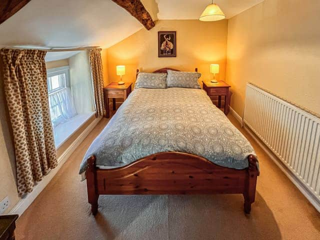 Relaxing double bedroom | Church Street, Ambleside