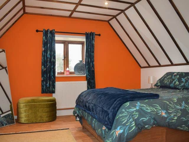 Double bedroom | Kingfisher Granary, Battle