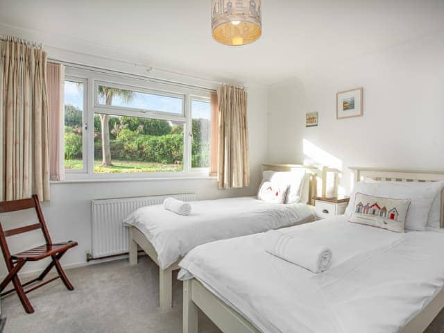 Twin bedroom | Bay Tree, Portscatho