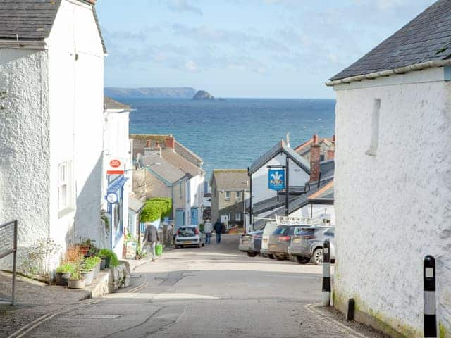 Surrounding area | Bay Tree, Portscatho