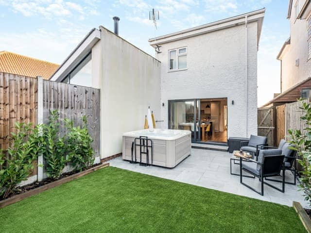 Patio | Coastal Gem, Clacton-on-Sea