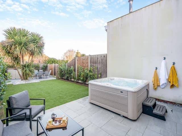 Patio | Coastal Gem, Clacton-on-Sea