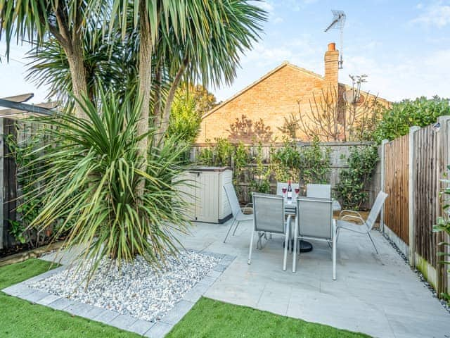 Sitting-out-area | Coastal Gem, Clacton-on-Sea