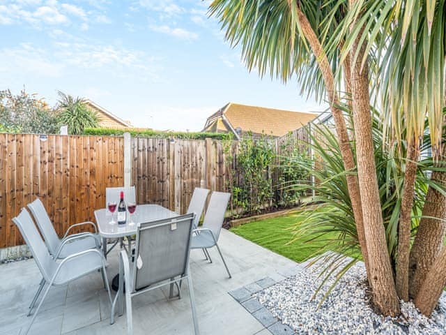 Sitting-out-area | Coastal Gem, Clacton-on-Sea