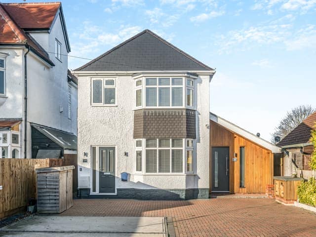 Exterior | Coastal Gem, Clacton-on-Sea