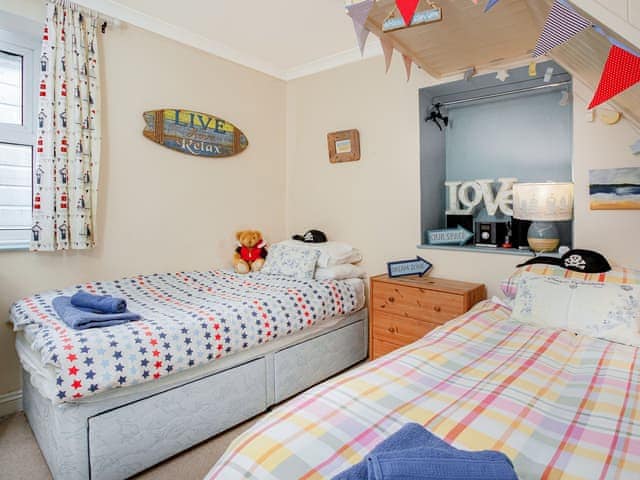 Twin bedroom | Tean, Fowey