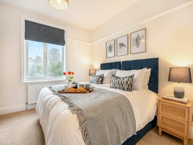 Double bedroom | Sea Whispers Cottage, Poole