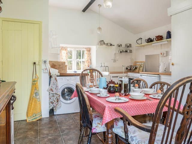 Kitchen/diner | Gore Cottage, West Milton, Bridport