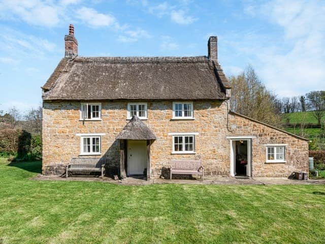 Garden | Gore Cottage, West Milton, Bridport