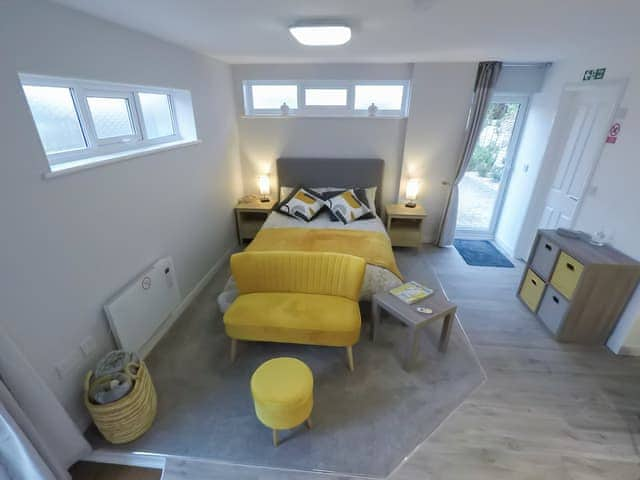 Open plan living space | The Secret Luxury Apartment, New Romney, near Littlestone-on-Sea