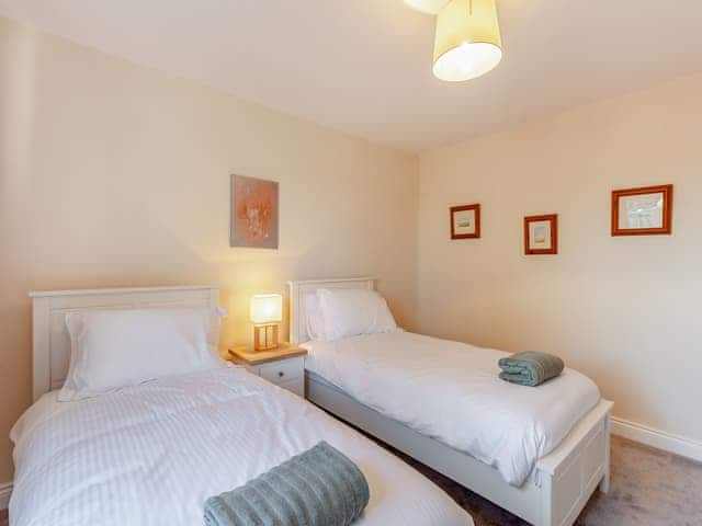 Twin bedroom | Barn Cottage, Falfield, near Wotton-under-edge