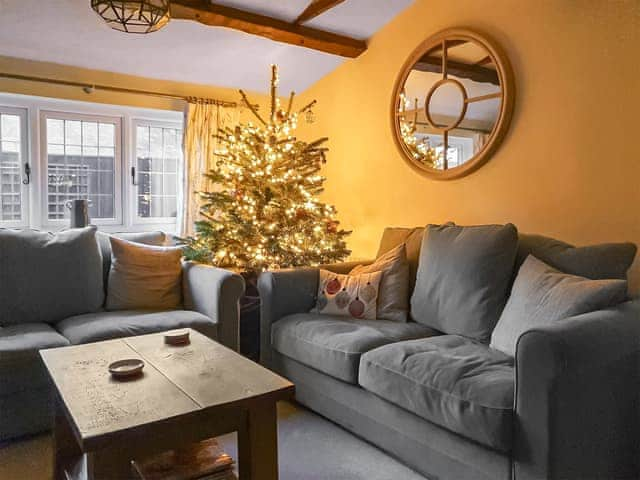 Christmas | Flanders Cottage, Lymington