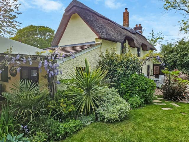 Garden | Flanders Cottage, Lymington