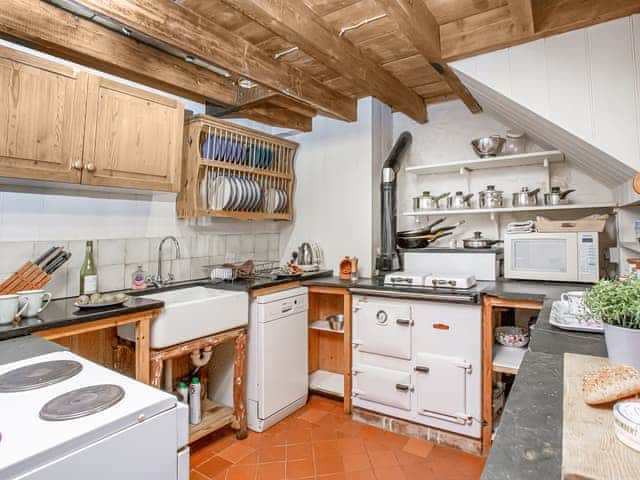 Kitchen | Hallowarren Barn, The Lizard, near Falmouth