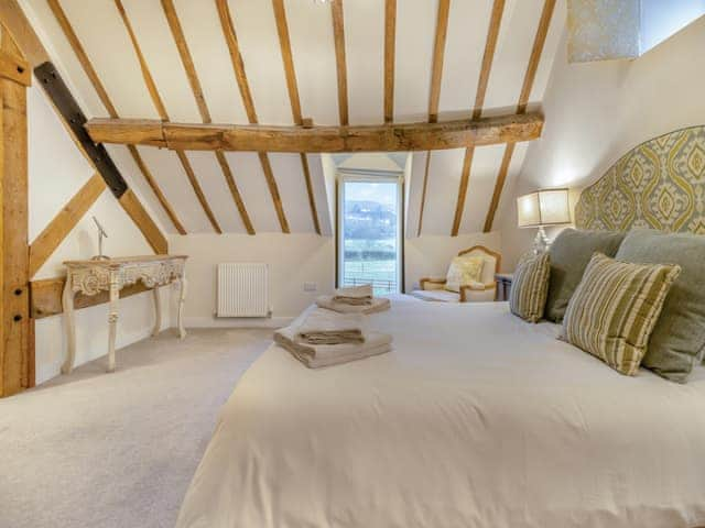 Double bedroom | Hares Hollow - Plas Cerrig Luxury Barns, Llanymynech