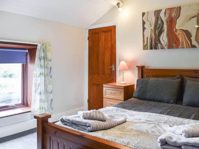 Double bedroom | Cozy Cow Cottage, Belford