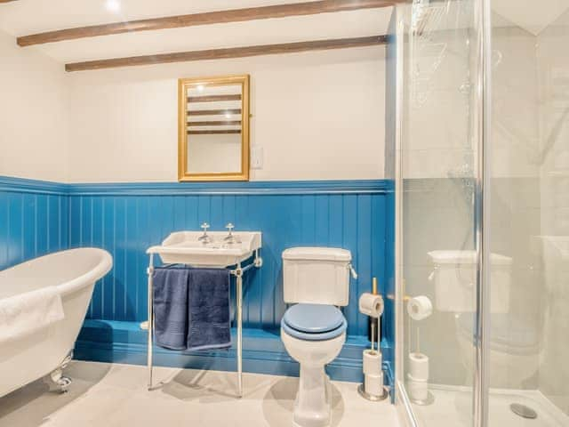 Bathroom | Prince Of Wales Lodge, Stow Bedon, near Attleborough