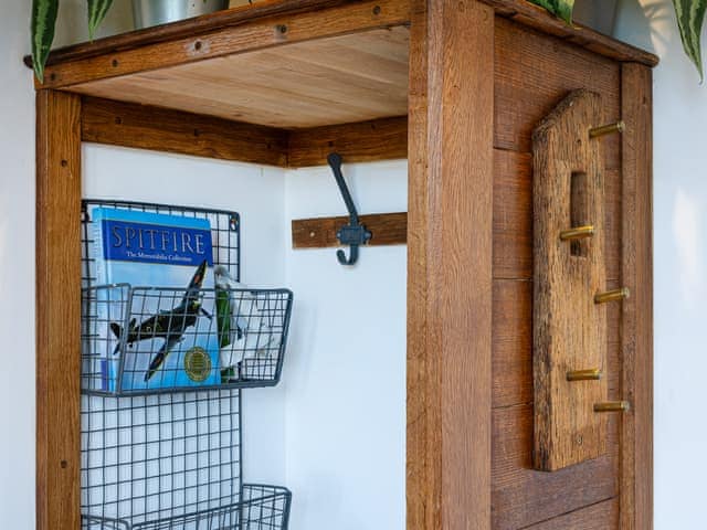 Interior | Sunrise Cabin, East Ilsley