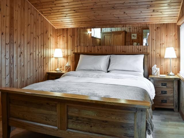 Double bedroom | Glendowlin Lodge Retreat, Yanwath, near Pooley Bridge