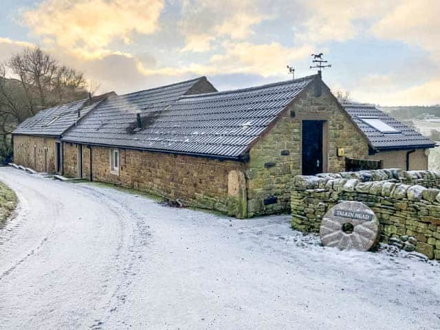 Exterior | Long Byres- Bramble Cottage - Long Byres, Talkin Head, near Carlisle