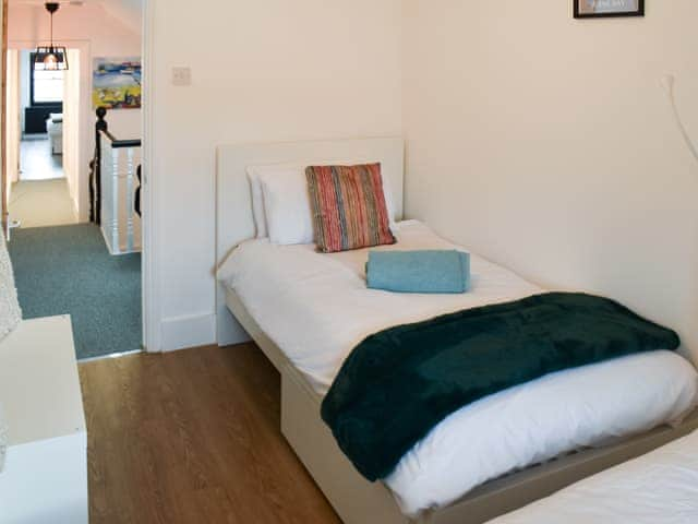 Twin bedroom | 103B Cavendish, Herne Bay