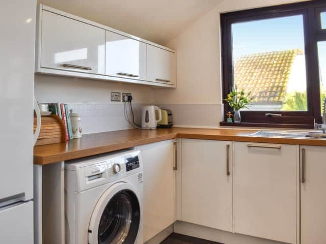 Kitchen | Fairways Retreat, Northam