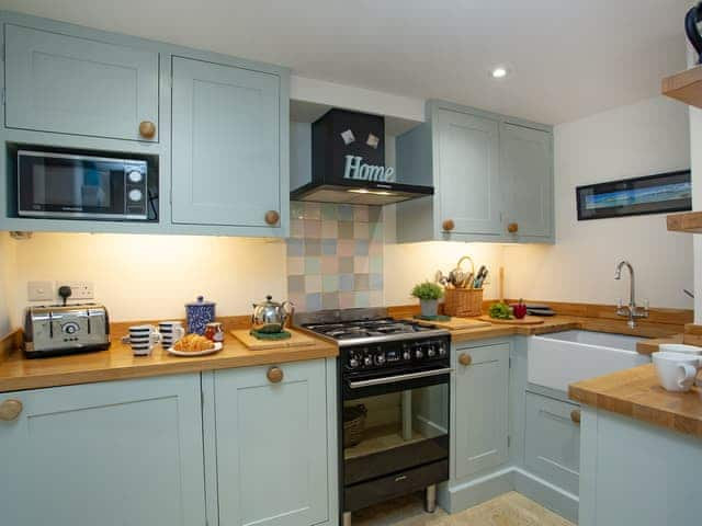 Kitchen | Lilac Cottage, Brixham