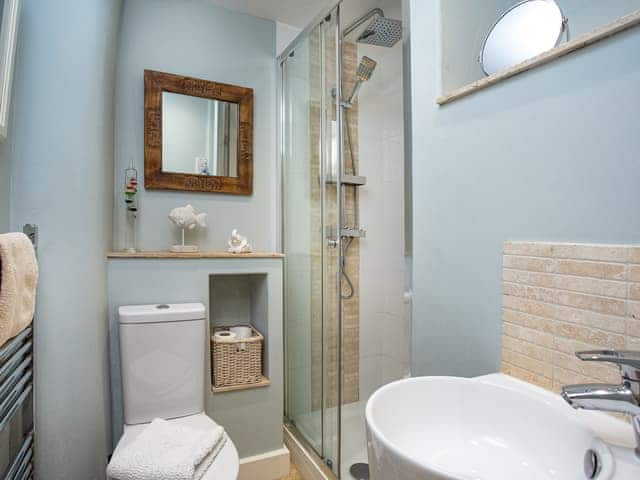 Ground floor shower room | Lilac Cottage, Brixham