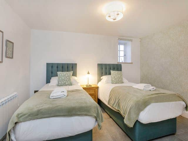 Twin bedroom | The Granary - Holtby Grange Cottages, Holtby, near York