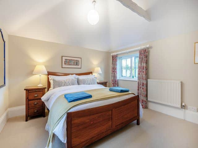 Double bedroom | The Stables, Edenbridge