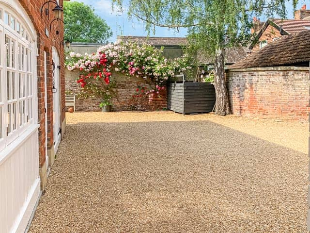 Exterior | The Stables, Edenbridge