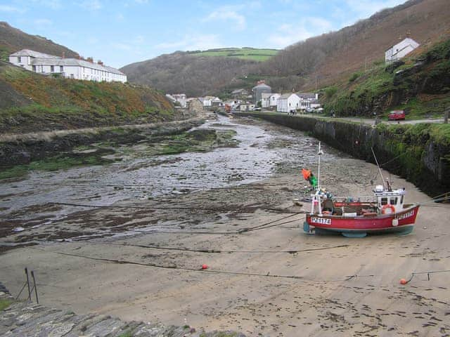 Boscastle Harbour | Downhouse - Downhouse Cottages, Trebarwith, near Delabole