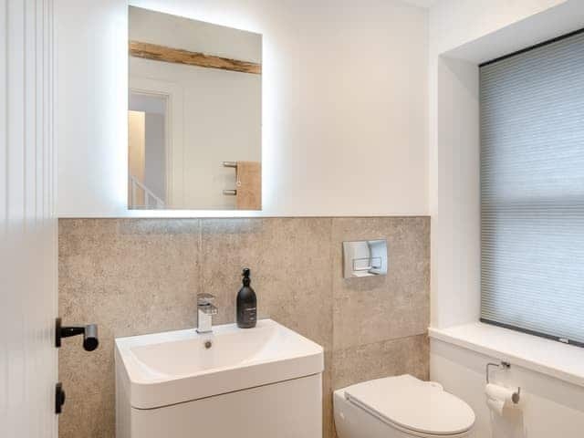 Bathroom | Beach Haven, Arnside