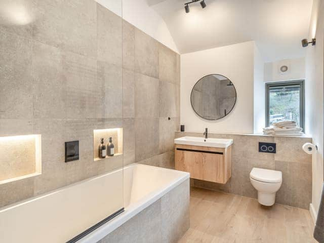 Bathroom | Beach Haven, Arnside