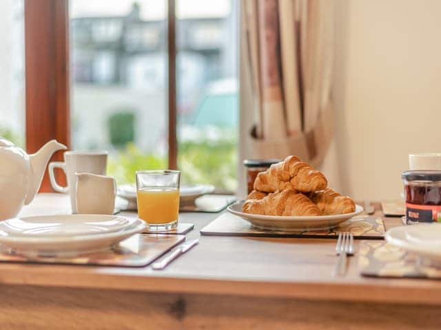 Dining Area | Kissing Gate - Hewetson Court - Hewetson Court, Keswick