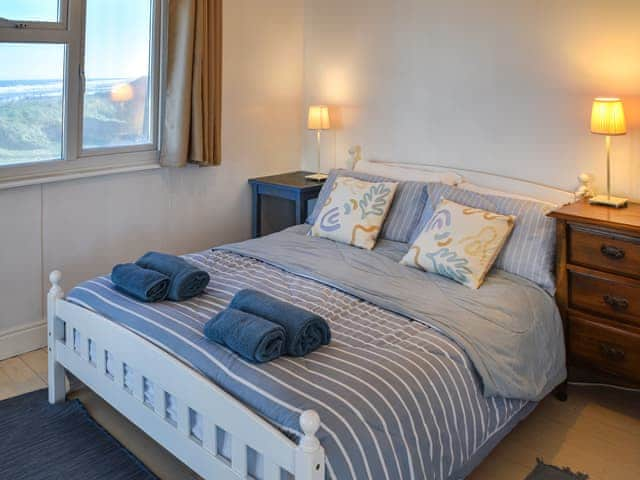 Double bedroom | Bacton Beach House, Bacton