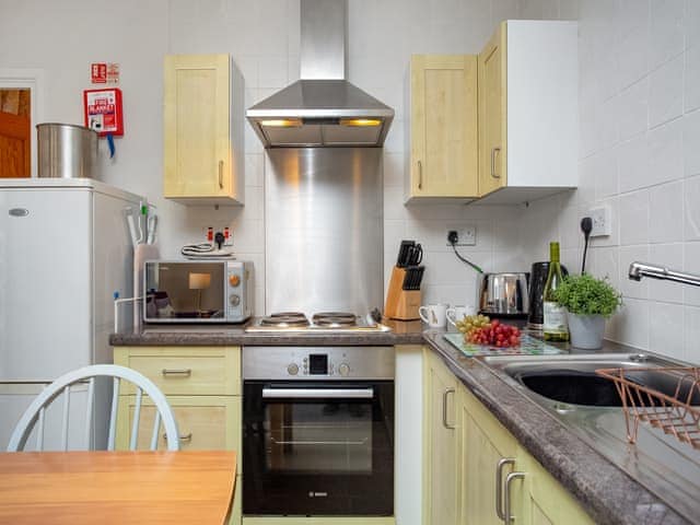 Kitchen/diner | Higher Trewithen Holiday Cottages -The Cottage - Higher Trewithen Holiday Cottages, Sithians, near Falmouth