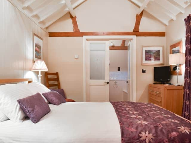 Double bedroom | Ash Garth Cottage, Little Barugh, near Pickering