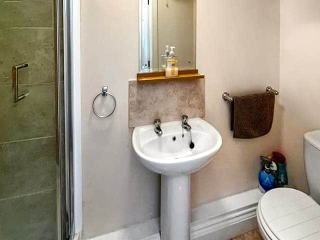 Double bedroom en suite | Totland, Wootton Bridge