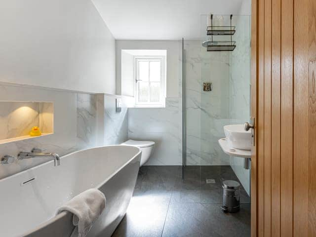 Bathroom | Cherry Cottage - Old Cherry Estate, Grantley, near Ripon