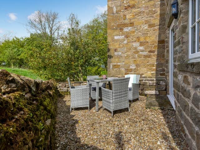 Sitting-out-area | Cherry Cottage - Old Cherry Estate, Grantley, near Ripon