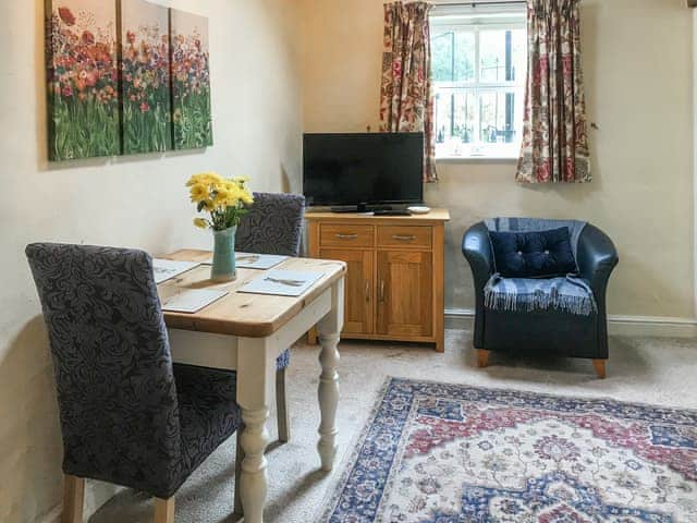 Living area | Honeysuckle Cottage - Brookfarm Cottages, Middle Mayfield, near Ashbourne