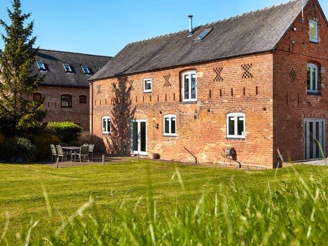 Exterior | Sunshine Cottage - Nether Burrows Farm, Kirk Langley, Ashbourne