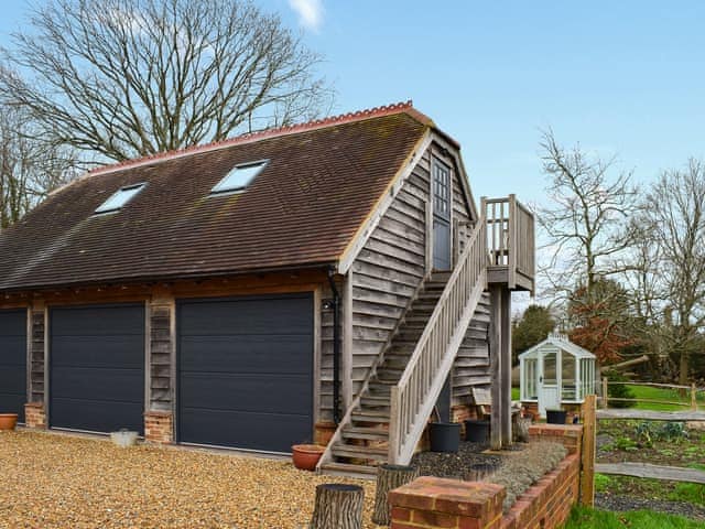 Exterior | Old Chimneys Studio - Lewes Retreats, Plumpton Green, near Lewes