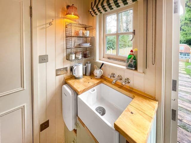 Kitchen | The Granary, Steyning