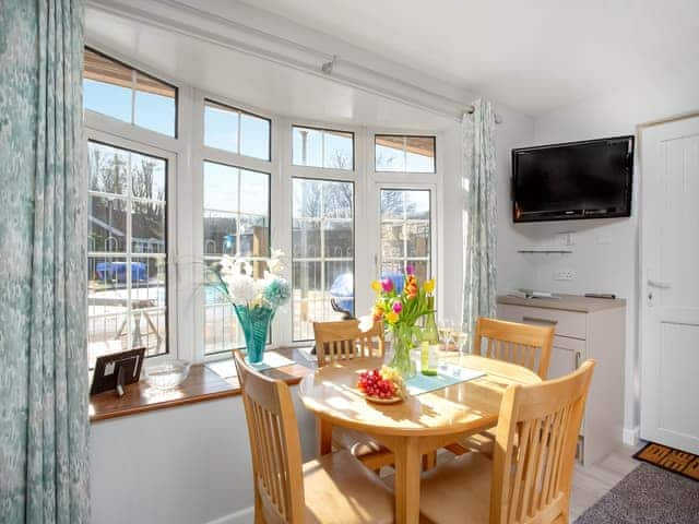 Dining Area | Deers Holt - Granite Henge, Looe