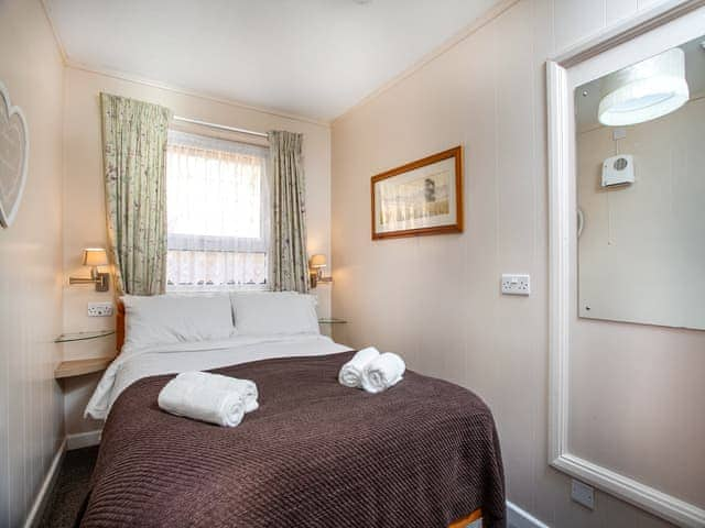 Double bedroom | Deers Holt - Granite Henge, Looe