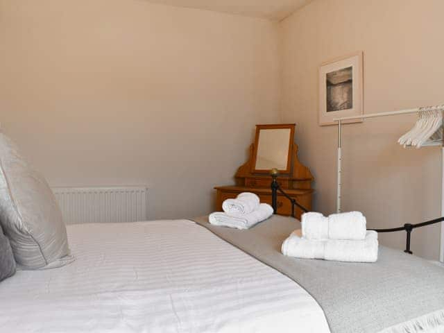 Double bedroom | Belmont Apartment, Arnside, near Grange-over-Sands