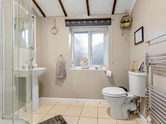 Bathroom | The Lantern Tree, Kingsteignton