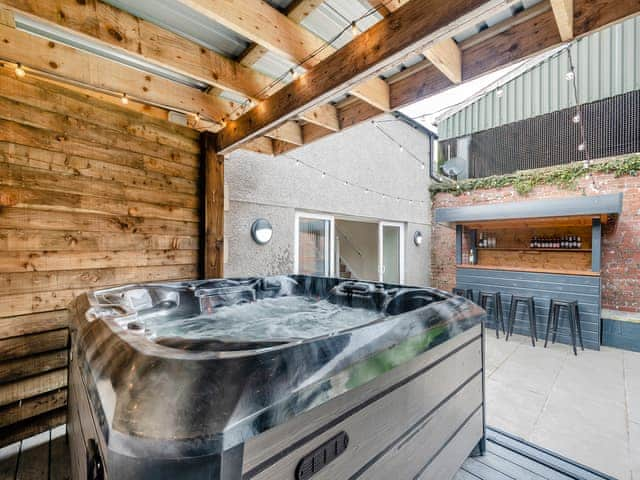 Hot tub | The Coo Shed - Home Farm, Dunragit, near Stranraer